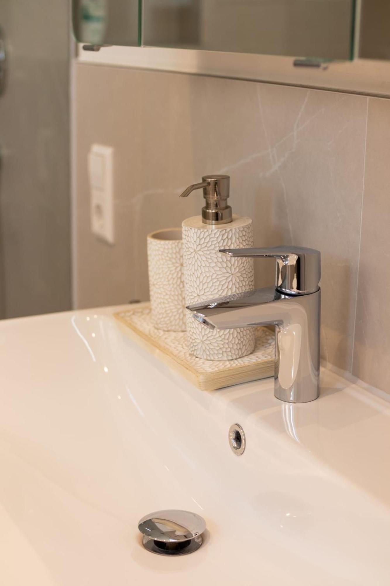 Mega Lux Apartment Esslingen am Neckar Luaran gambar